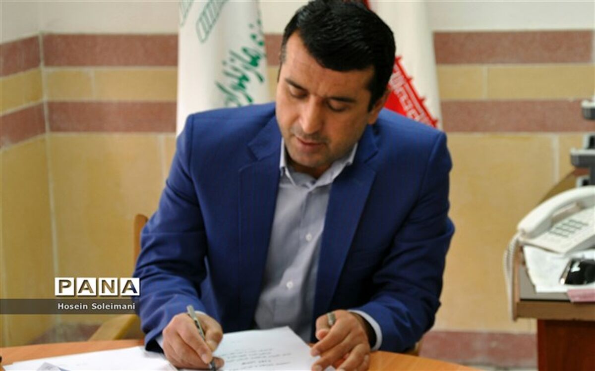 دانش‌آموزان پیشتاز  با تکیه بر هویت دینی و ملی خود در راهپیمایی ۱۳ آبان حضور می‌یابند