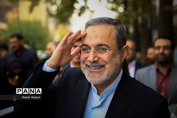 زنگ استکبارستیزی