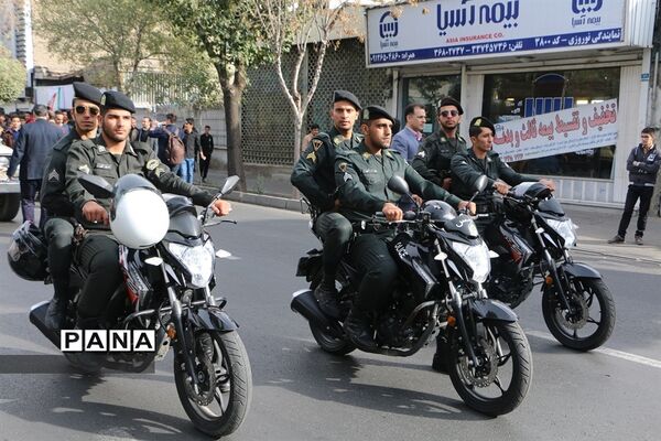 راهپیمایی 13 آبان در شهرری