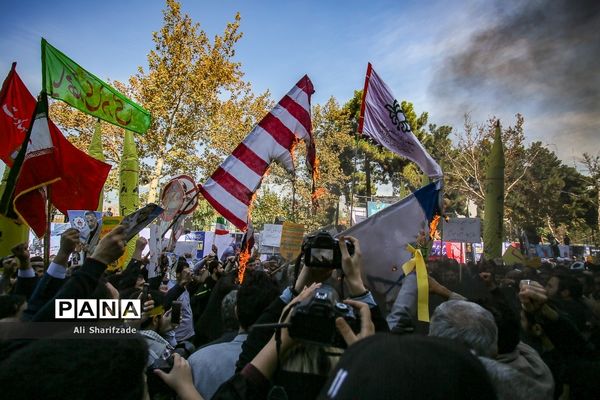 مراسم راهپیمایی ۱۳ آبان در تهران - 1