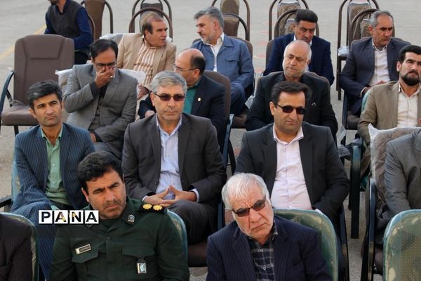 نواخته شدن زنگ استکبارستیزی در مدارس کهگیلویه و بویراحمد