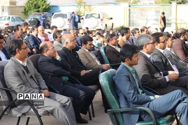 نواخته شدن زنگ استکبارستیزی در مدارس کهگیلویه و بویراحمد