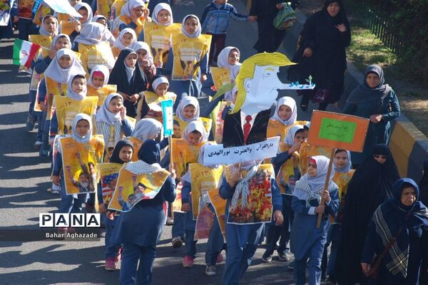 حماسه باشکوه راهپیمایی استکبار ستیزی مردم فشافویه در یوم الله 13 آبان