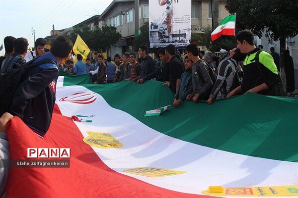 راهپیمایی 13 آبان در فریدونکنار