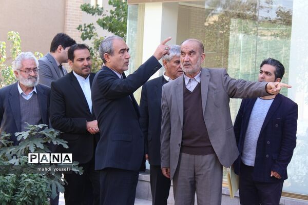 بازدید استاندار آذربایجان شرقی از دانشکده معماری تبریز