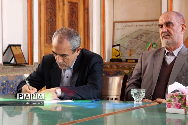 بازدید استاندار آذربایجان شرقی از دانشکده معماری تبریز