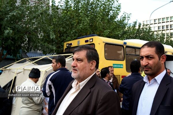 مراسم راهپیمایی ۱۳ آبان  با حضور مقامات لشکری و کشوری