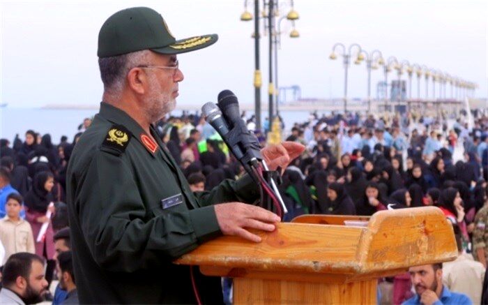 راهپیمایی با شکوه 13  آبان در بوشهر برگزار شد