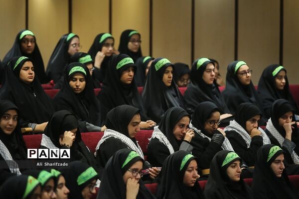 یادواره محمدحسین فهمیده و ۳۶هزار شهید دانش‌آموز