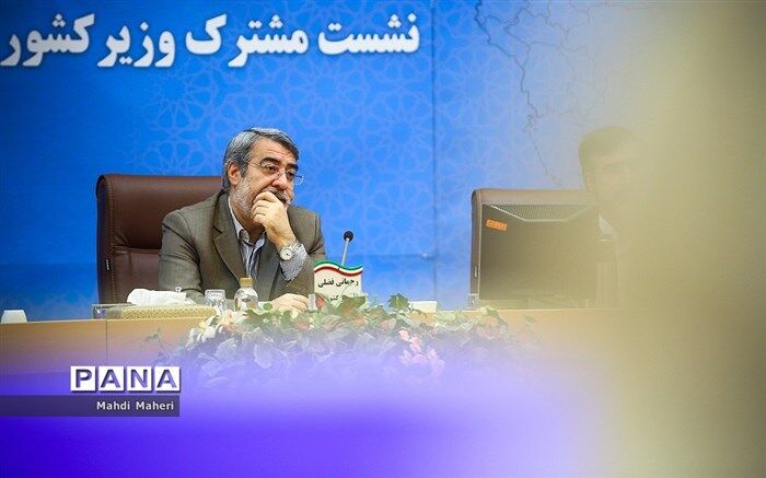 احتمال بررسی استیضاح وزیر کشور در کمیسیون شوراها در عصر امروز