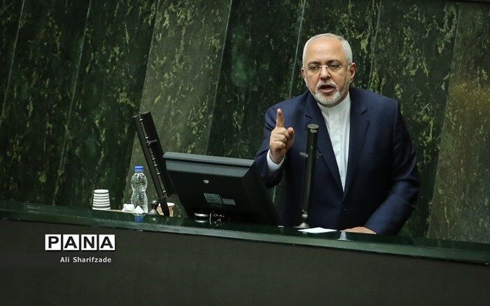 ظریف: برجام آنقدر به نفع ایران بود که آمریکا با فضاحت از آن خارج شد