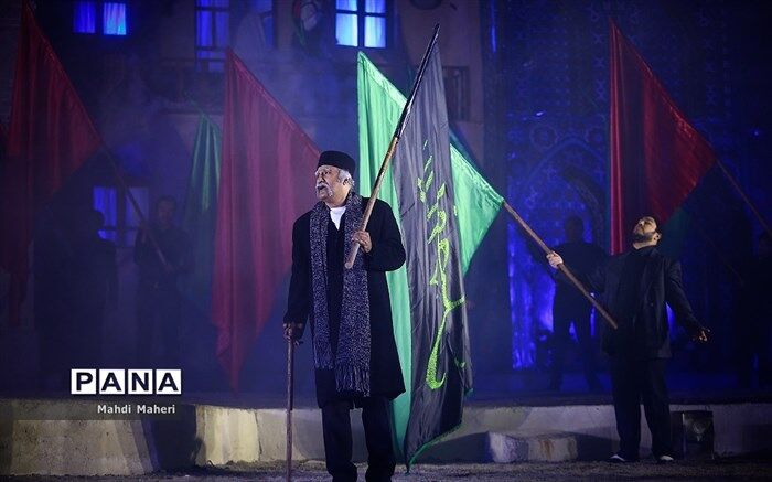 هنرمندان و مسئولان به تماشای «رسول» نشستند