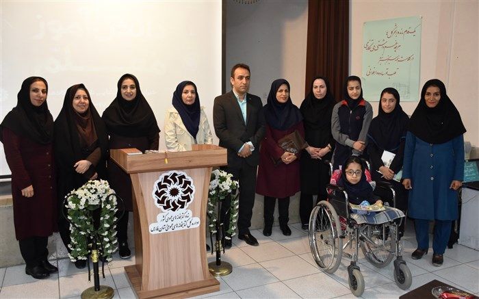 عضویت رایگان ناشنوایان در کتابخانه های عمومی فارس