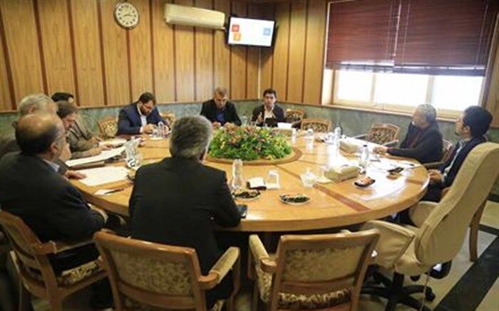 جلسه همفکری تشکیل انجمن جوانان کارآفرین استان قم برگزار شد