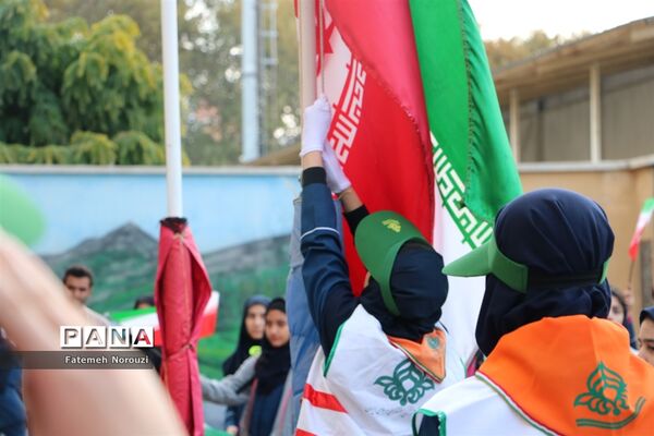 طرح «دوشنبه‌های پر مهر» در دبیرستان حافظ شهرستان ساری