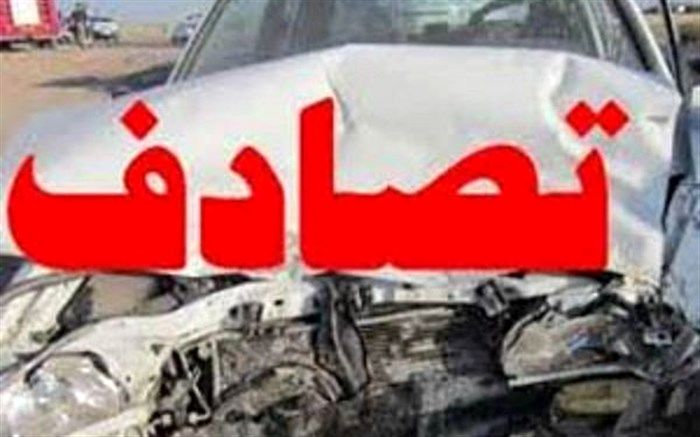 مصدوم شدن ۳۵ نفر بر اثر برخورد کامیون با اتوبوس