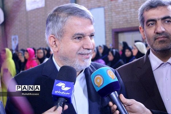 آیین افتتاحیه پنجمین  المپیاد فرهنگی ورزشی درون مدرسه‌ای