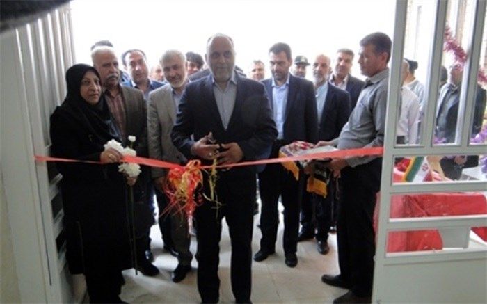 آیین افتتاحیه آموزشگاه شهدای بانک ملی شهرستان سمیرم برگزار شد