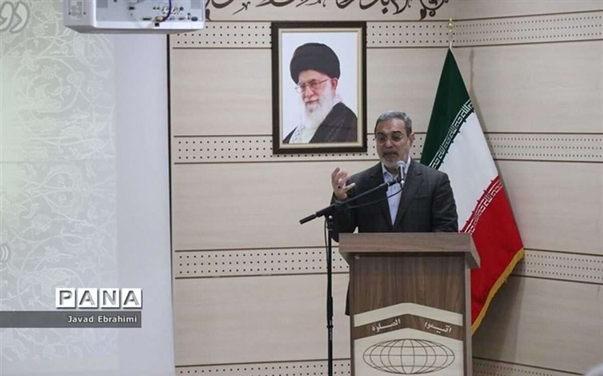 سید محمد بطحایی:  هر عاملی که اعتماد مردم به آموزش و پرورش و معلمان را کاهش دهد به کل نظام ضربه می‌زند
