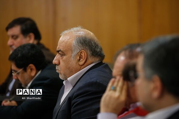نشست گزارش روند اقدامات دولت در بازسازی مناطق زلزله زده کرمانشاه