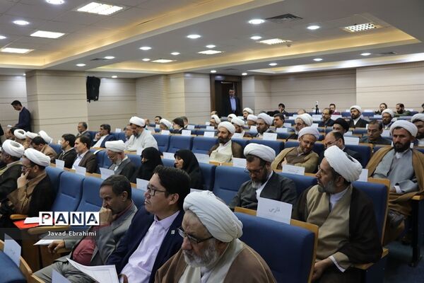 دوازدهمین هم‌اندیشی سالانه ستاد همکاری‌های حوزه و آموزش‌و‌پرورش