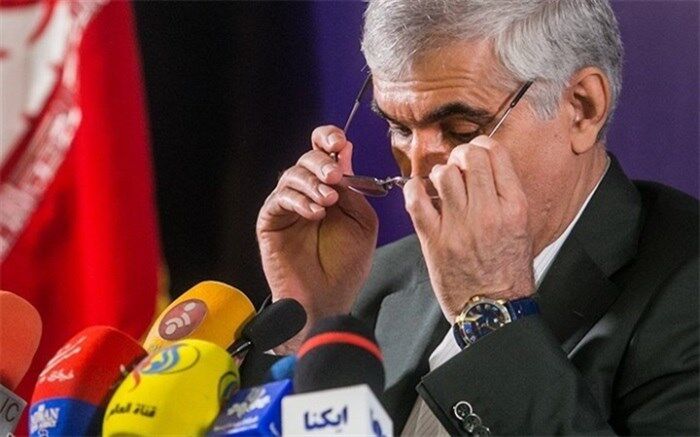 افشانی می‌تواند تا نیمه آذر در شهرداری بماند