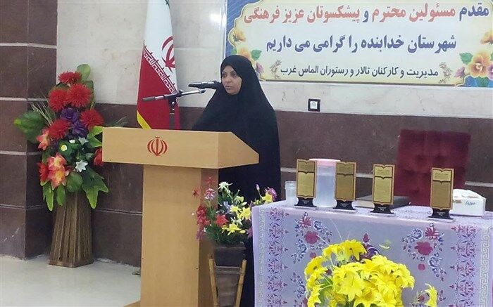 حاصل کار و زحمت ما در طی این سی سال، ساختن آینده است