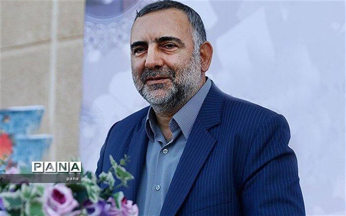آیین هفته کتاب در پایتخت کتاب ایران آغاز شد
