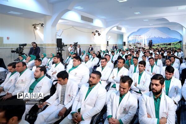دیدار مدال‌آوران کاروان ورزشی ایران در بازی‌های پاراآسیایی اندونزی با مقام معظم رهبری