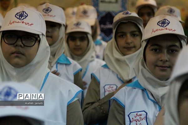 افتتاحیه برنامه سفیران سلامت دانش‌آموزی استان قم