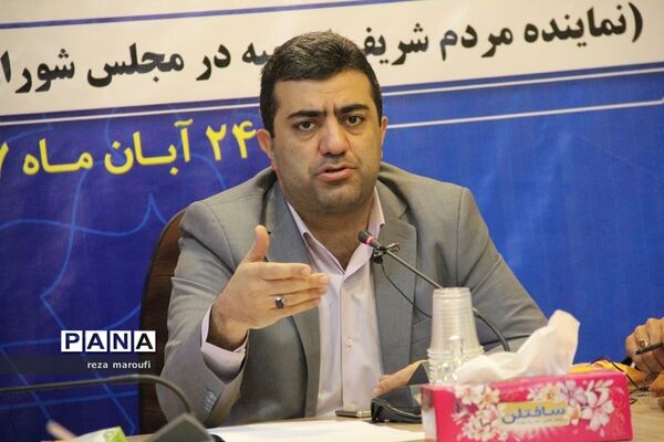 نشست خبری هادی بهادری، نماینده مردم ارومیه در مجلس شورای اسلامی