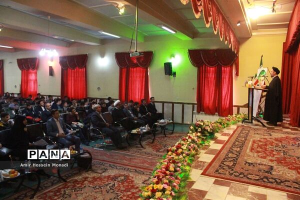 اولین همایش دانش‌‌آموزی یادواره علامه طباطبایی  در تبریز