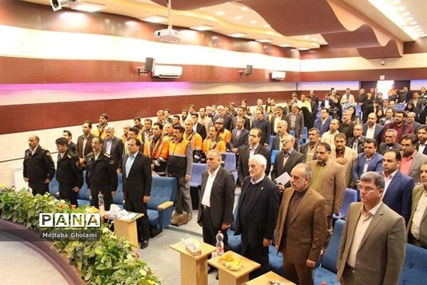 جشنواره هم پیمانی ایمنی رانندگان حرفه‌ای حمل و نقل جاده‌ای وایمن سازی مدارس حاشیه راه‌های خراسان جنوبی