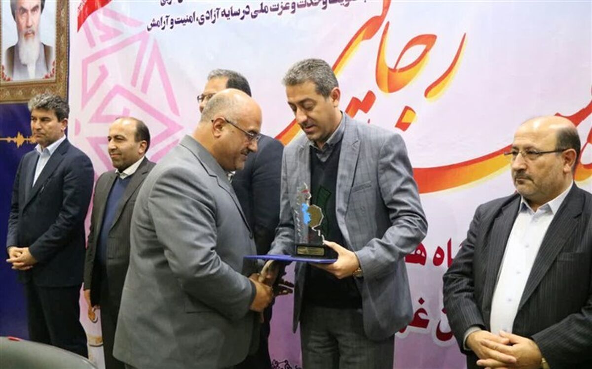 اداره کل آموزش و پرورش آذربایجان غربی در جشنواره شهید رجایی مقام برتر استان را کسب کرد