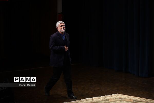 آیین رونمایی نسخه ارتقاء یافته سامانه جامع مراقبت های روانی اجتماعی دانش آموزان «نماد»