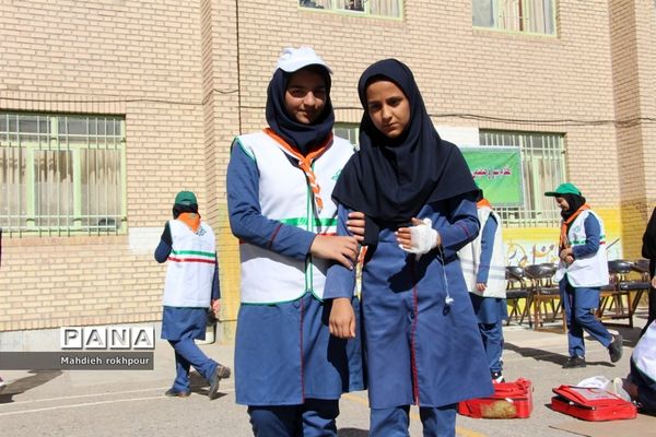 مانور پدافند غیر عامل در شهرستان بیرجند