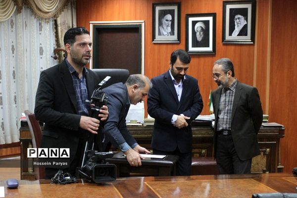 گفت‌وگوی وزیر آموزش‌وپرورش با مدیران مدارس و مناطق سراسر کشور