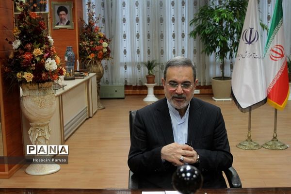 گفت‌وگوی وزیر آموزش‌وپرورش با مدیران مدارس و مناطق سراسر کشور