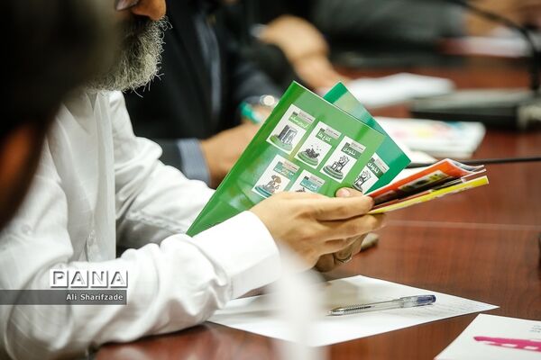 نشست برنامه‌ریزی تئاتر کودک و نوجوان