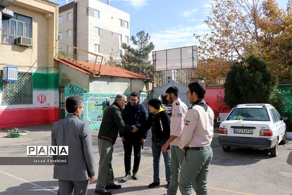 بازدید رئیس سازمان دانش آموزی خراسان رضوی از مدارس طرح گام های عاشقی