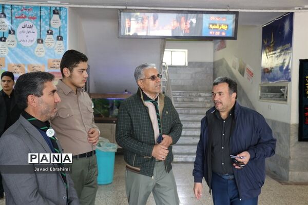 بازدید رئیس سازمان دانش آموزی خراسان رضوی از مدارس طرح گام های عاشقی