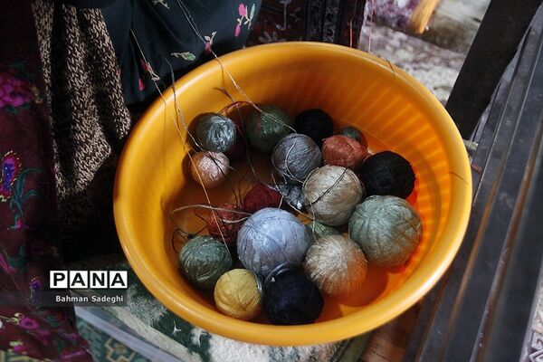 فرش دورو ابریشم ترکمن