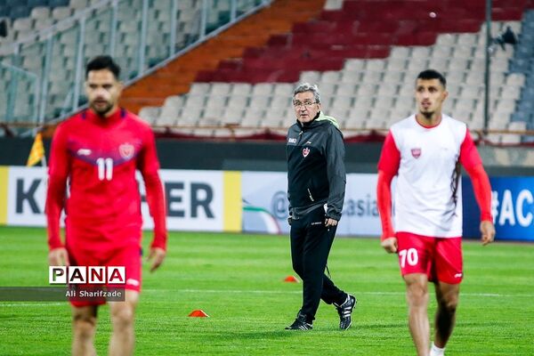 تمرین تیم‌های پرسپولیس و کاشیما آنتلرز پیش از بازی فینال جام باشگاه‌های آسیا
