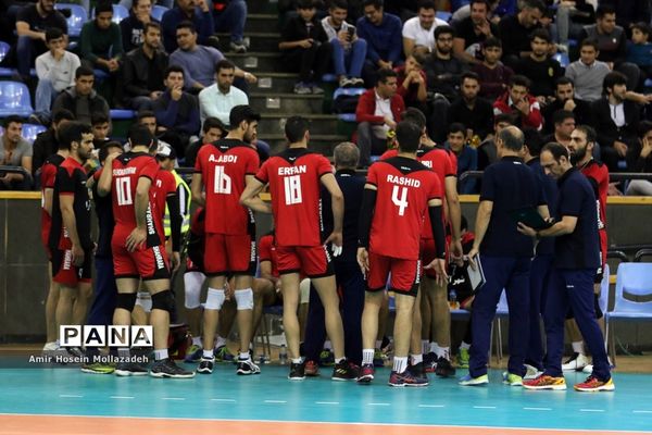دیدار تیم های والیبال شهرداری ارومیه و شهرآرا مشهد