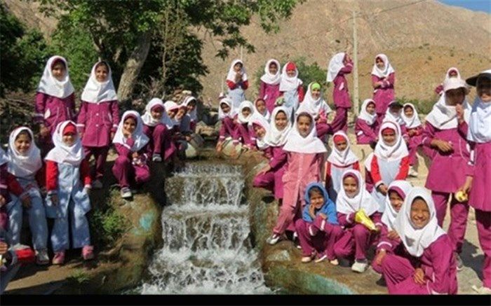 شرکت 218 هزار و 261 نفرروز دانش آموز در اردوها و بازدیدهای دانش آموزی سال تحصیلی 97-96