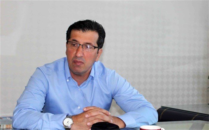 سرمربی تیم فوتبال تراکتورسازی: همه باید از تراکتور بترسند