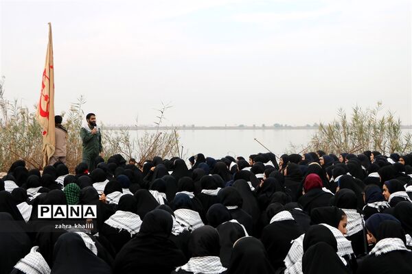 دختران سرزمین نور