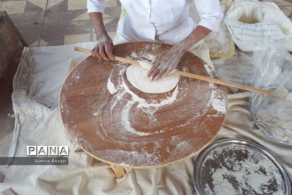 برگزاری نخستین جشنواره انار و خرمای شهر خاوران