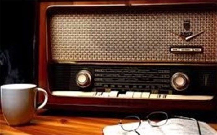 بلال حبشی در کتاب شب  رادیو از ویژگی های پیامبر( ص) می گوید