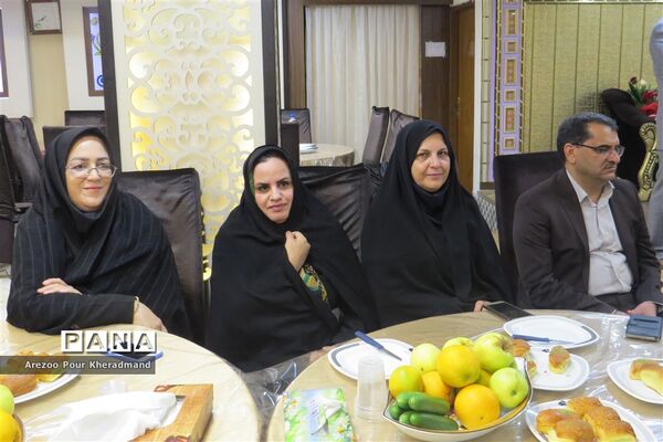 تجلیل از اولین مدال آور یزدی در المپیاد جهانی نجوم و اختر فیزیک